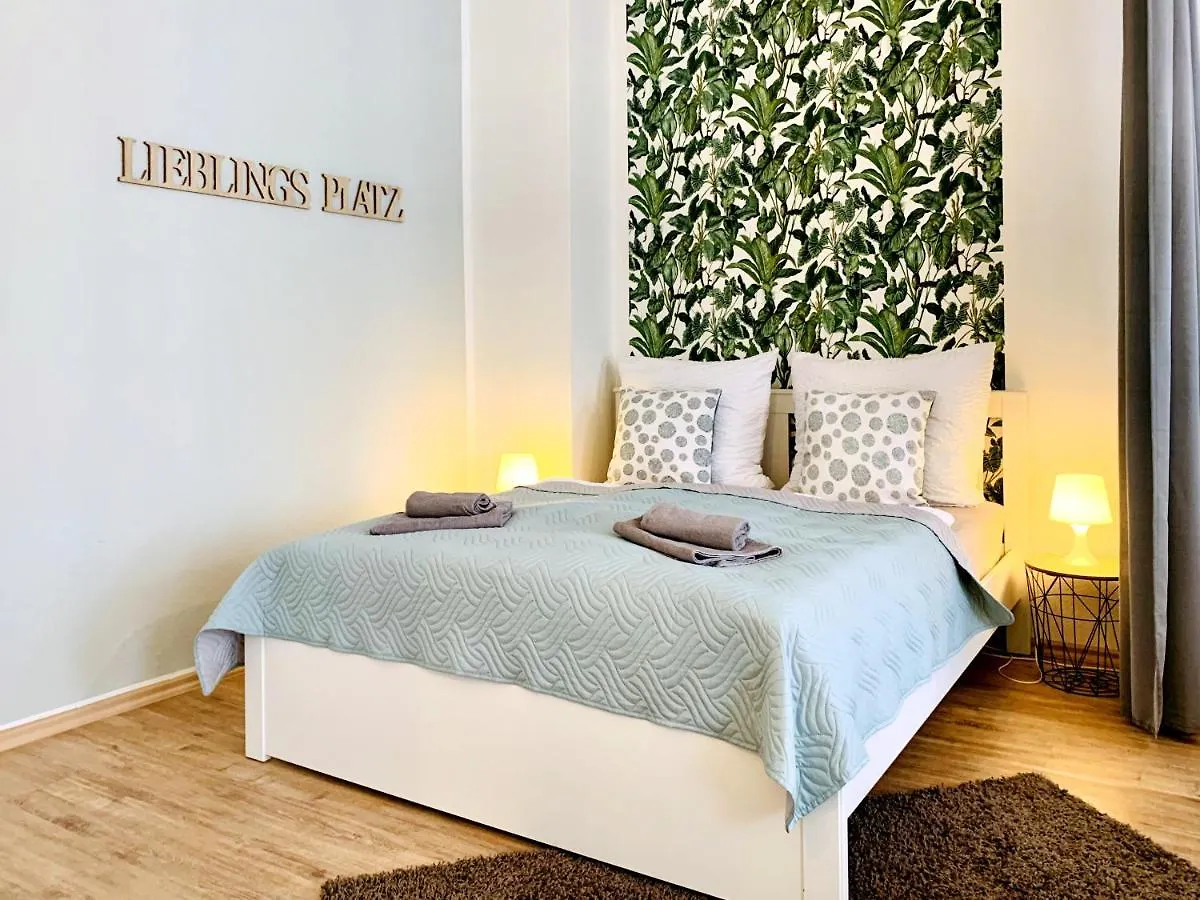 Zentrumsnahe Ferienwohnung Mit Ruhigem Balkon - 