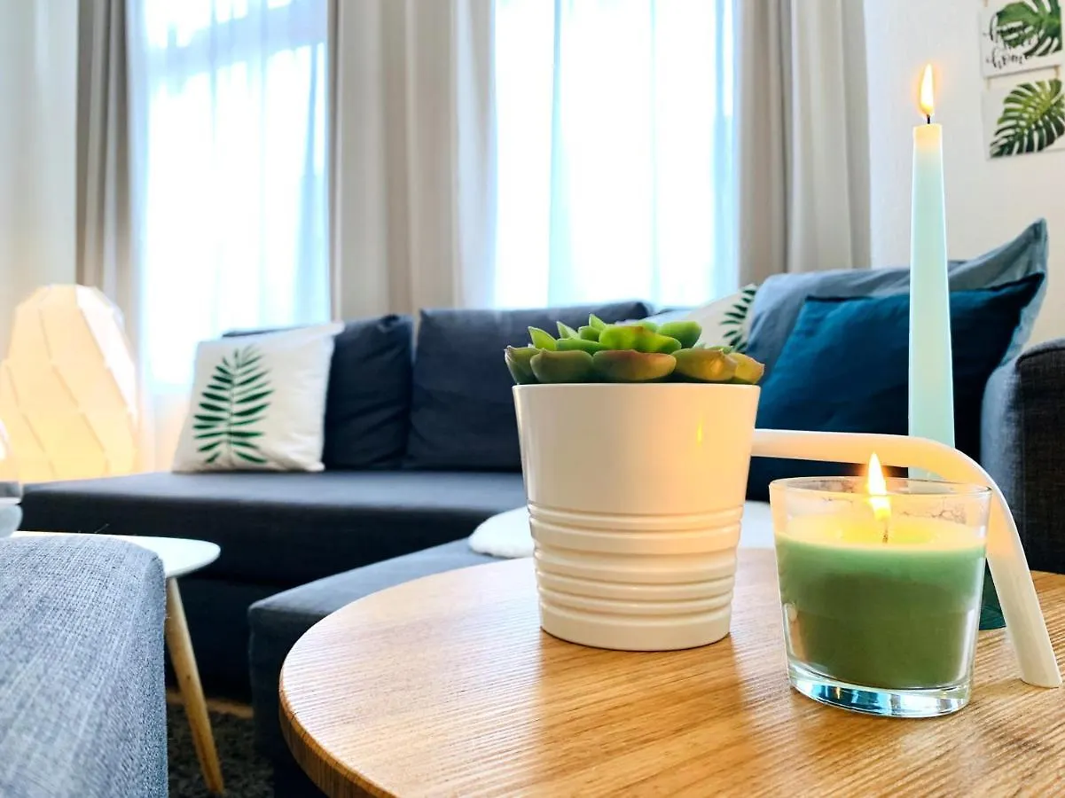 Zentrumsnahe Ferienwohnung Mit Ruhigem Balkon - 